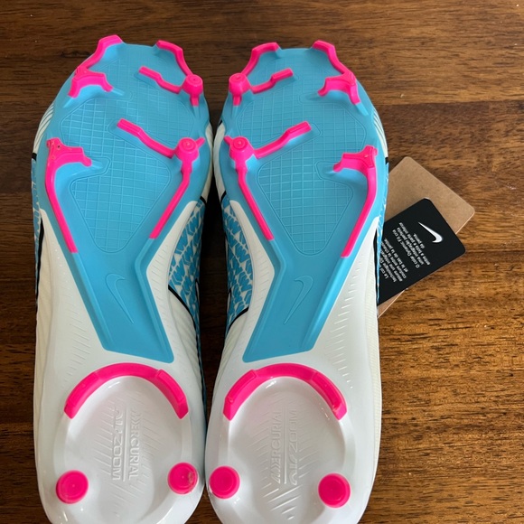 Nike Air Zoom Cleats - White with Blue and Pink - Picture 5 of 7